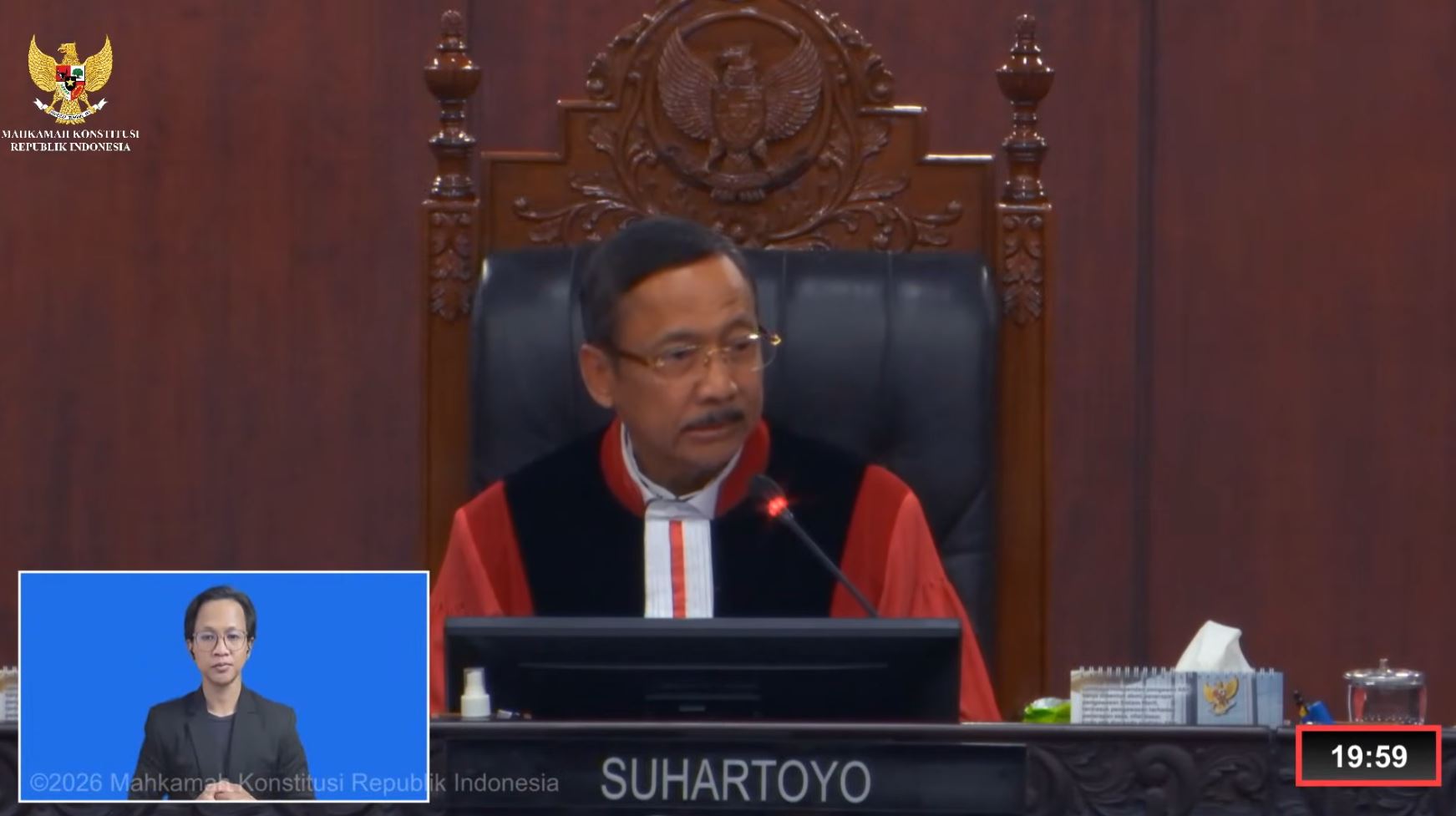 MK Tolak Gugatan Denny Indrayana Cs Soal Ijazah Wapres Gibran, Ini Alasannya!